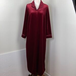 Vintage Burgundy Velvet Robe